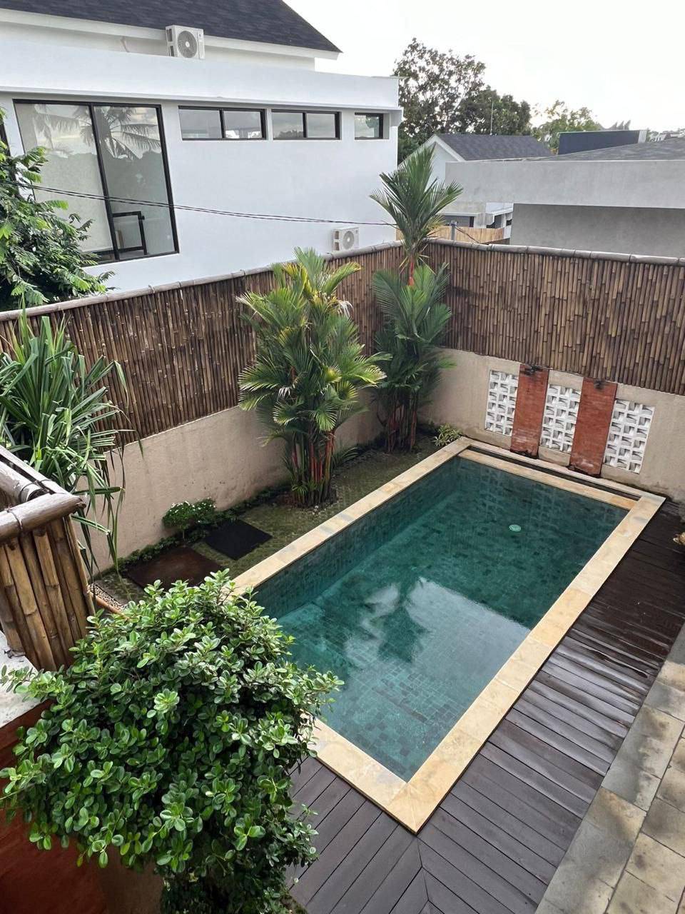 Villa image 1