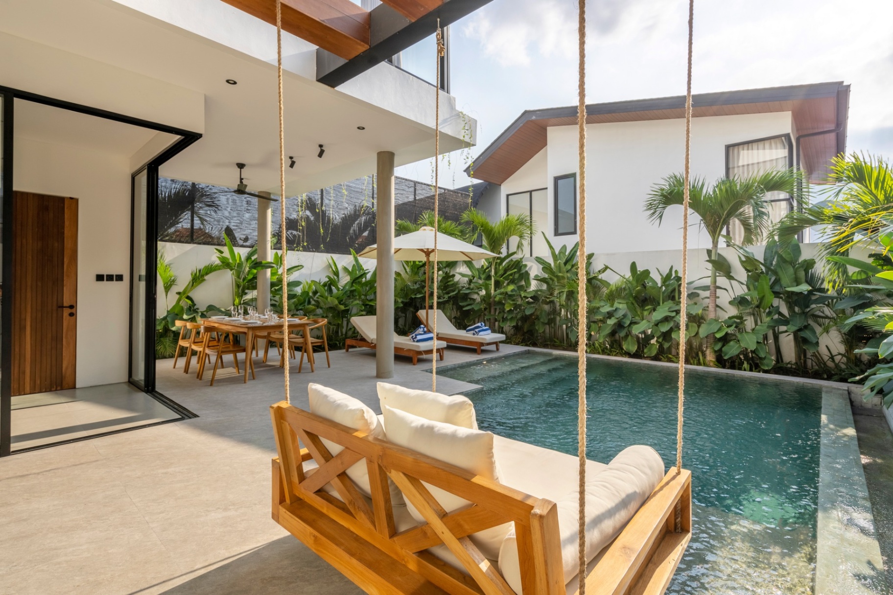 Villa image 1