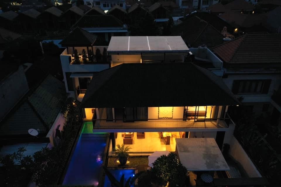 Villa image 2