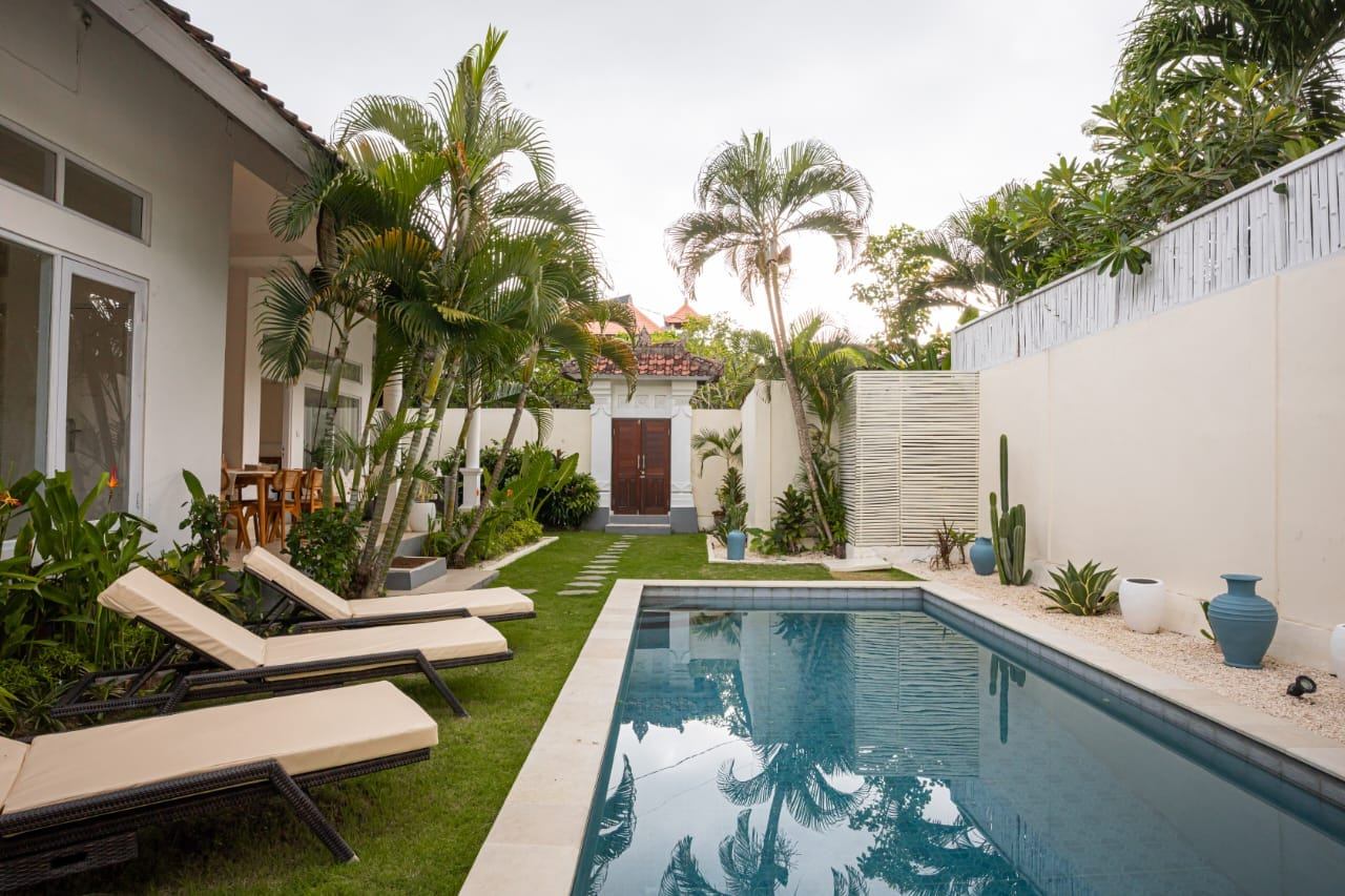 Villa image 1