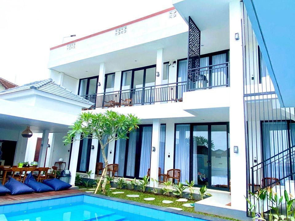 Villa image 1