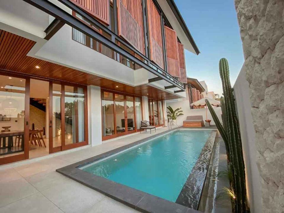 Villa image 1