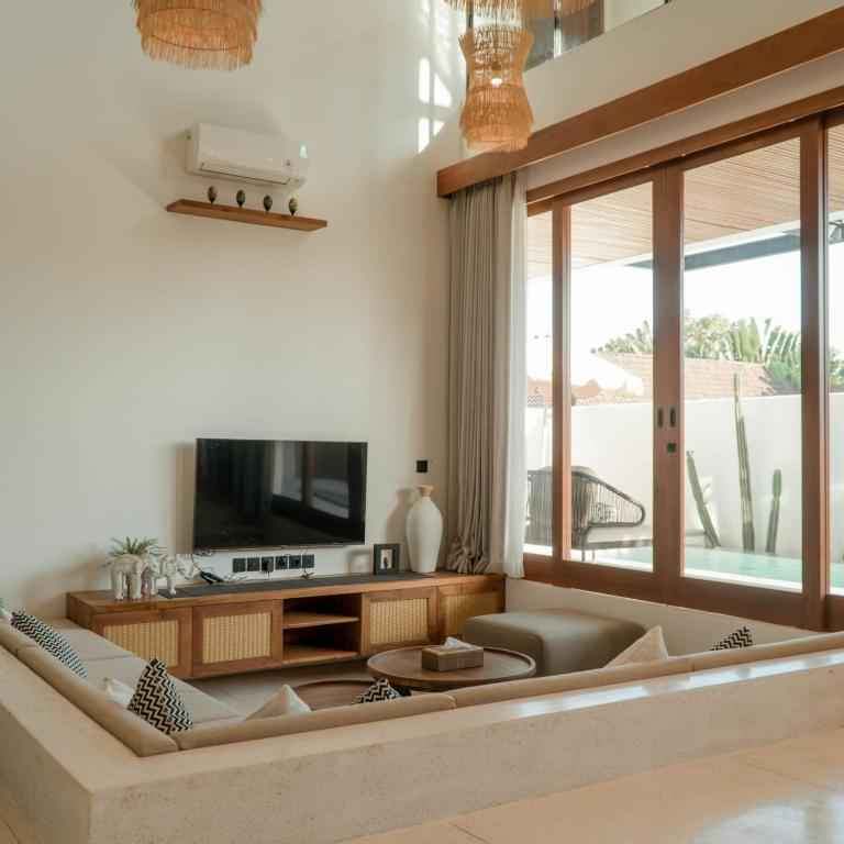 Villa image 2
