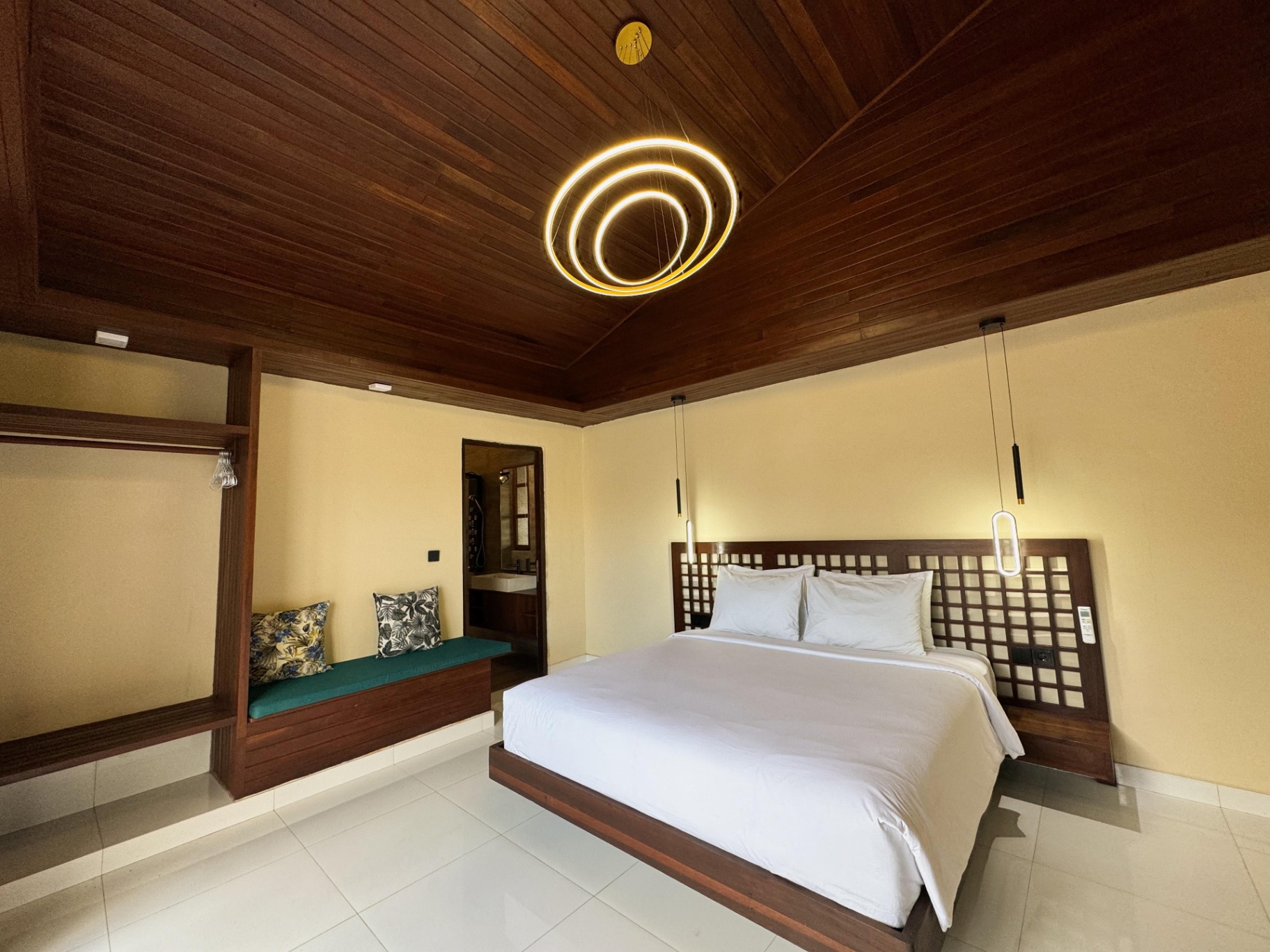 Villa image 3