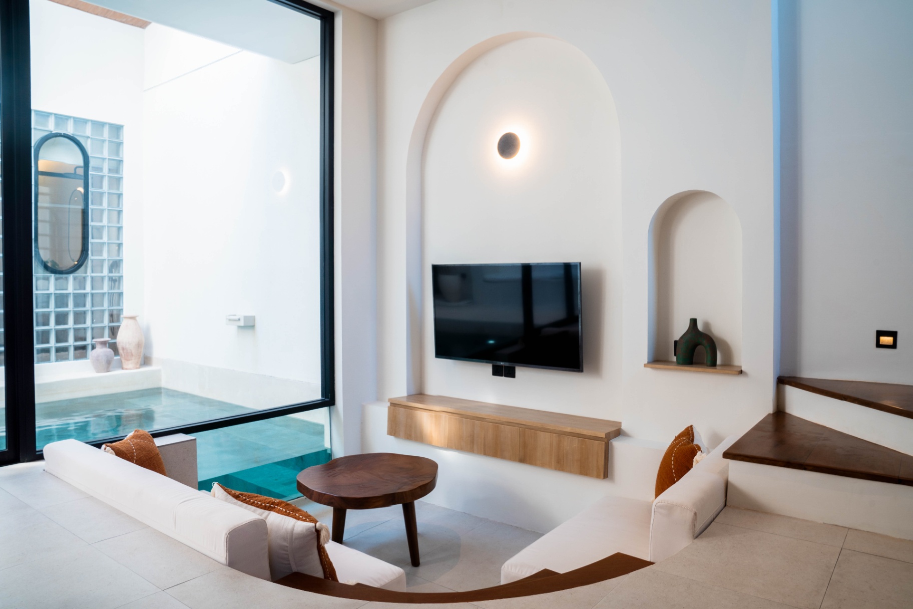 Villa image 2