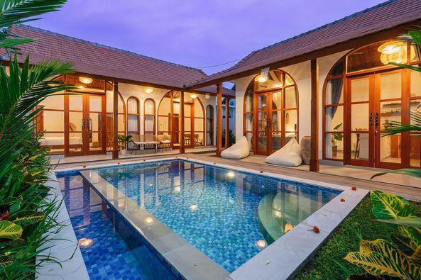 Villa image 1