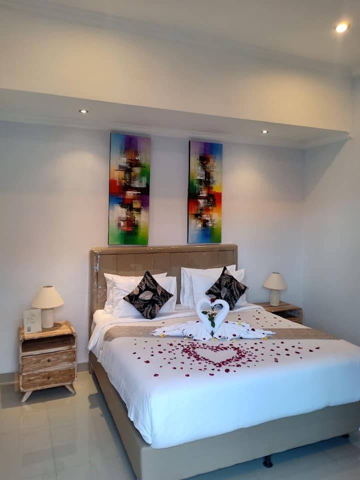 Villa image 1