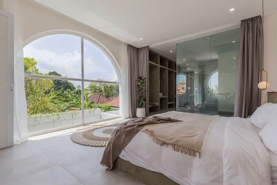 Villa image 1