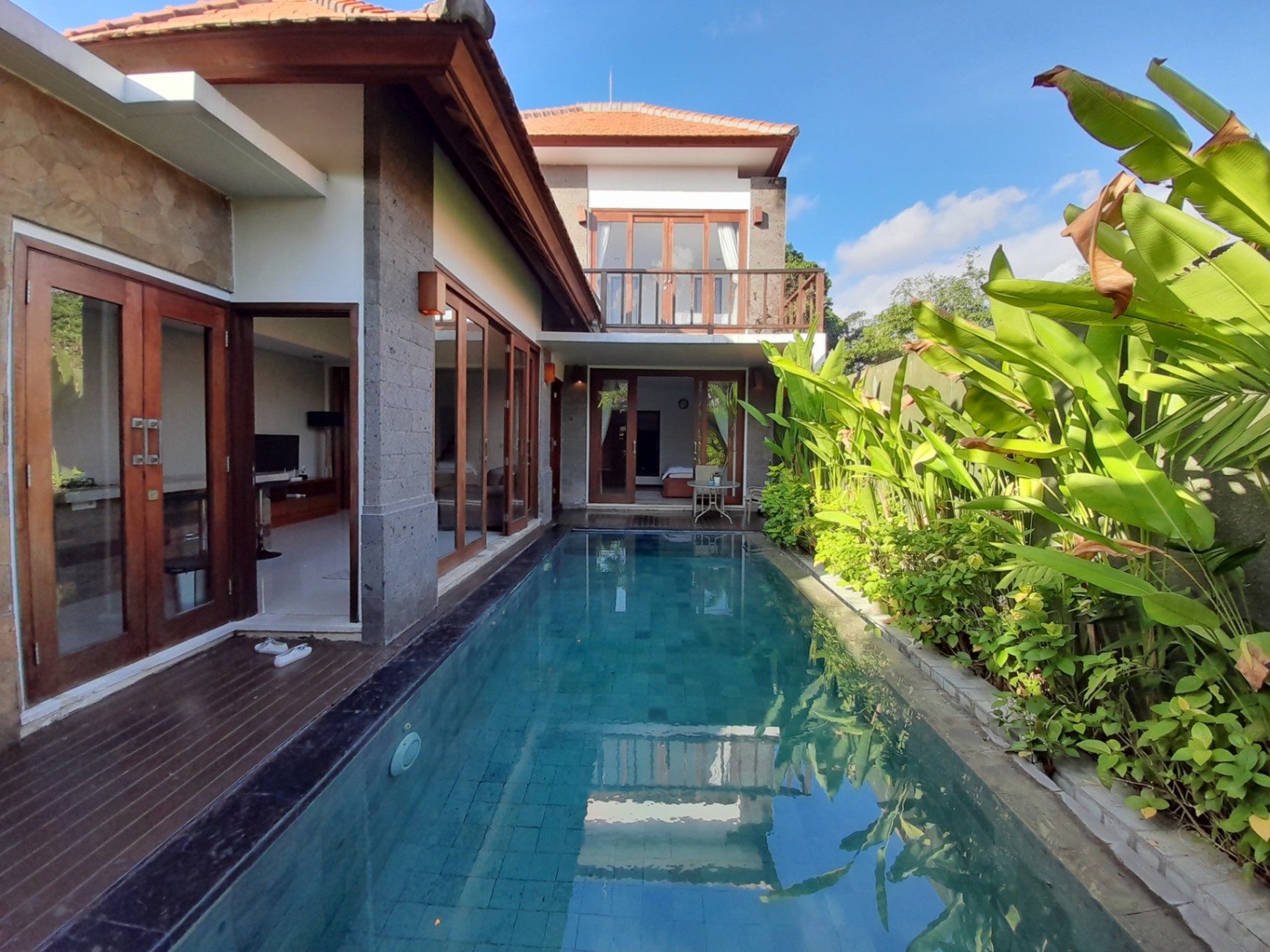 Villa image 1