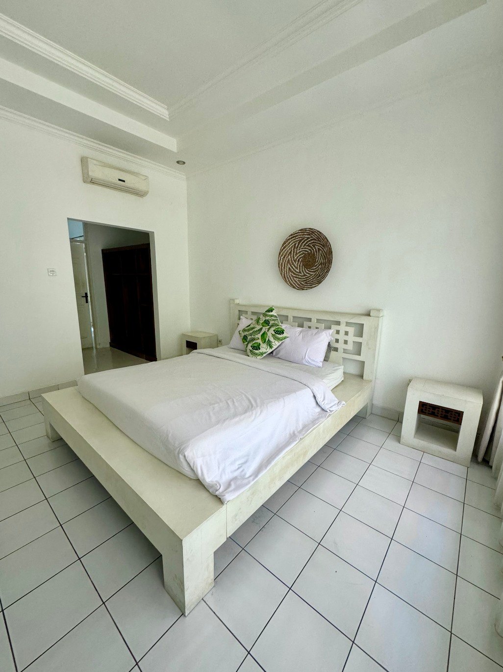 Villa image 2