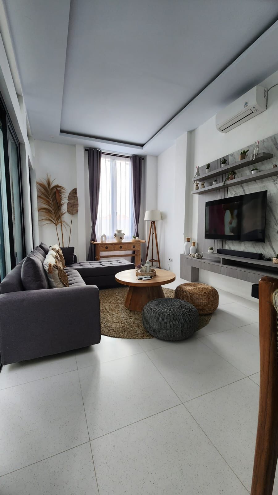 Villa image 2
