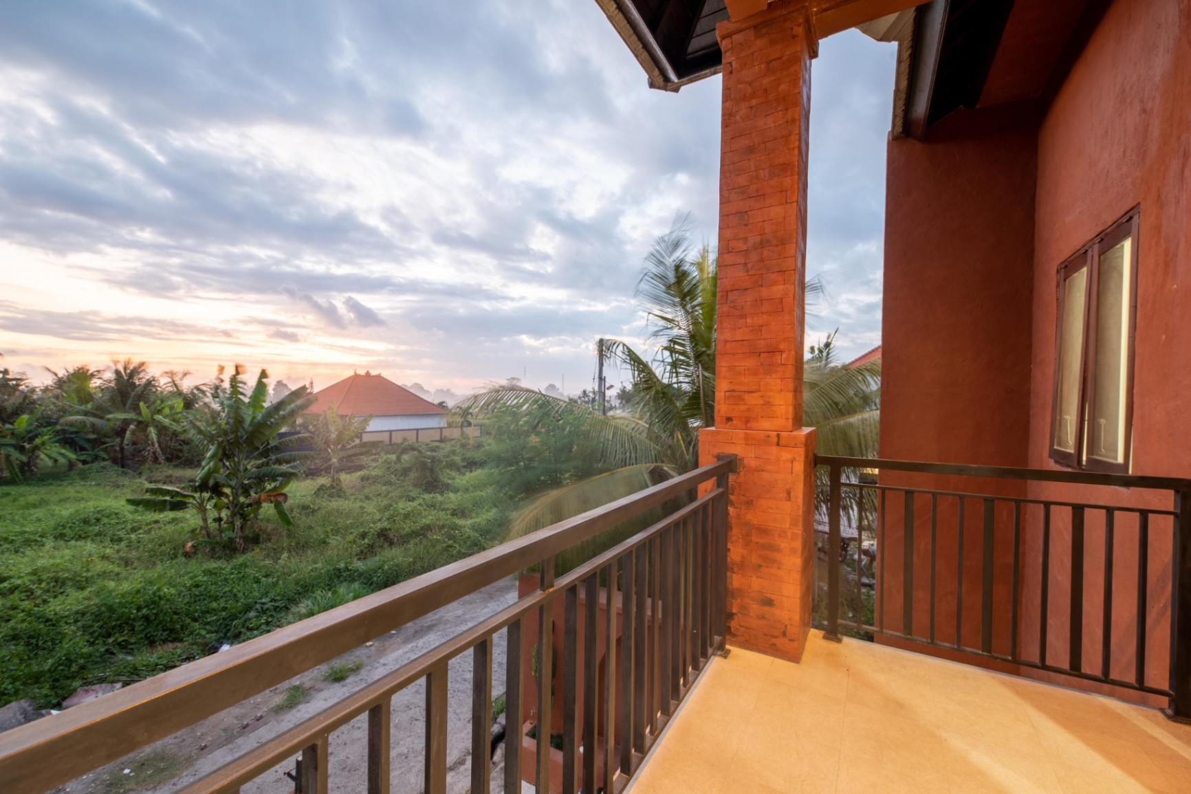 Villa image 2
