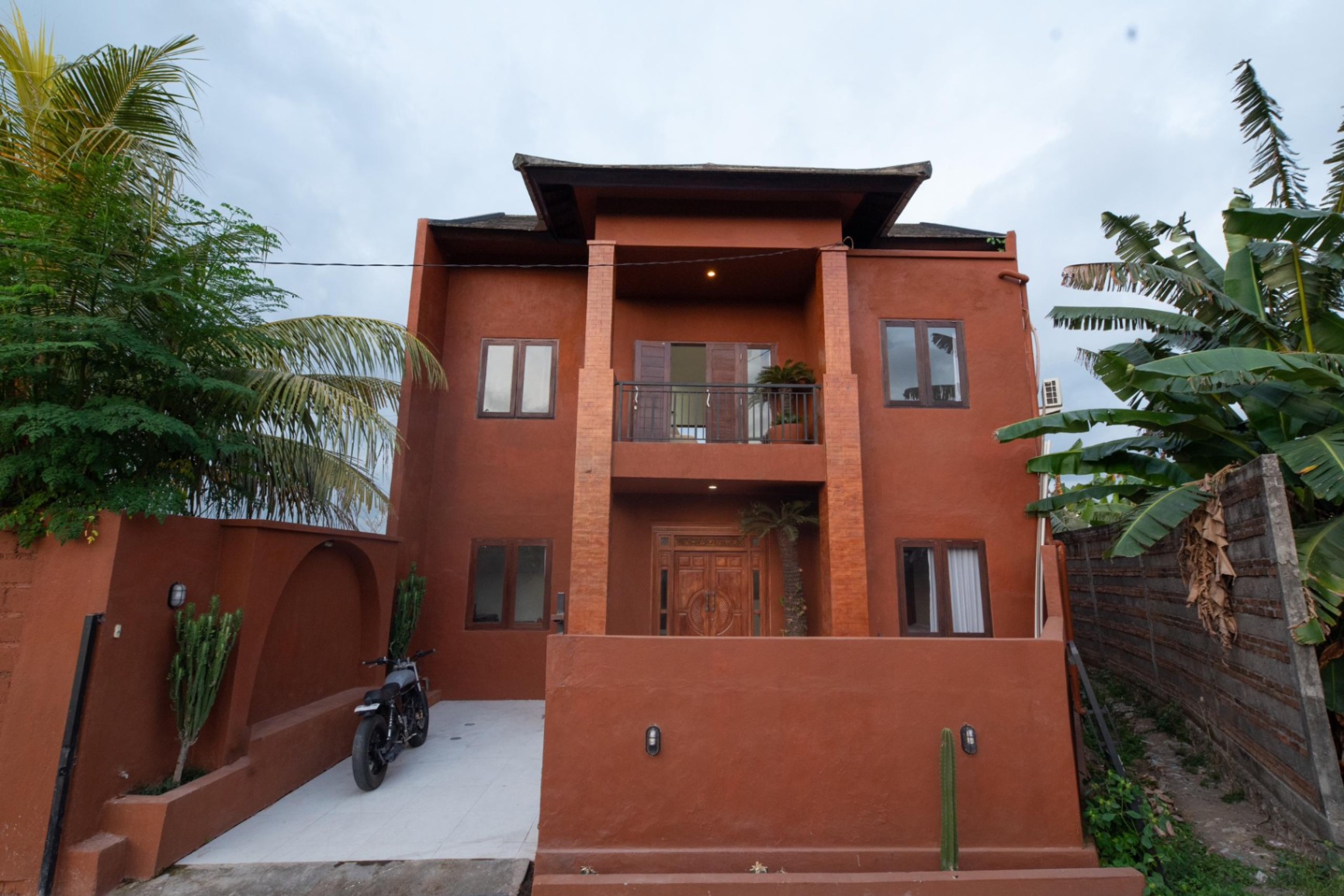 Villa image 1