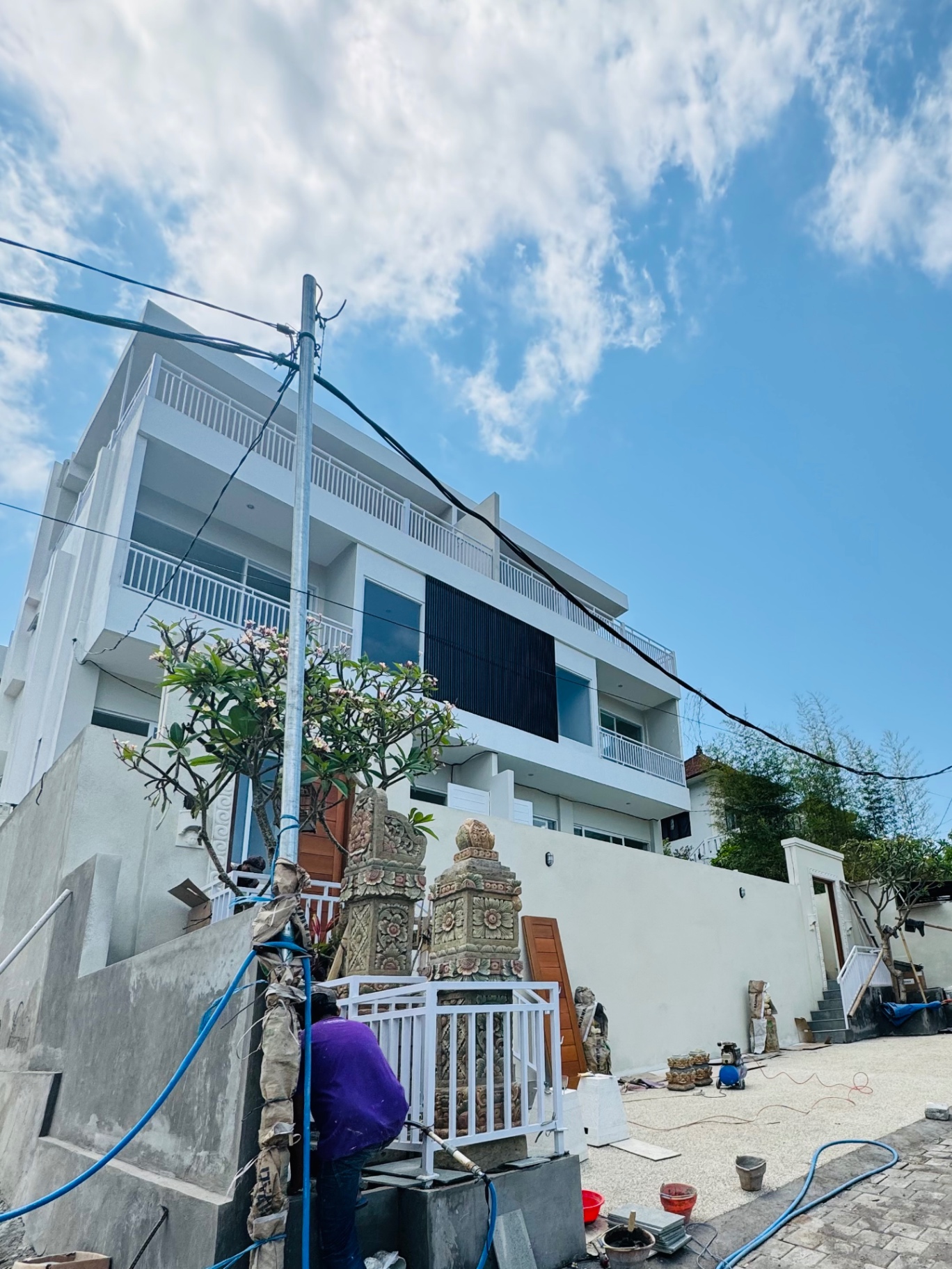 Villa image 1