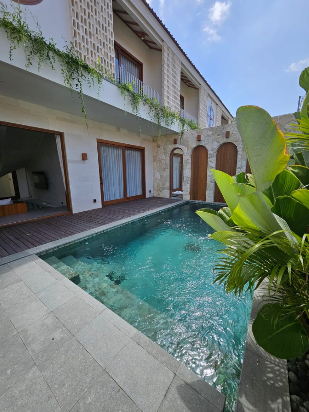 Villa image 1