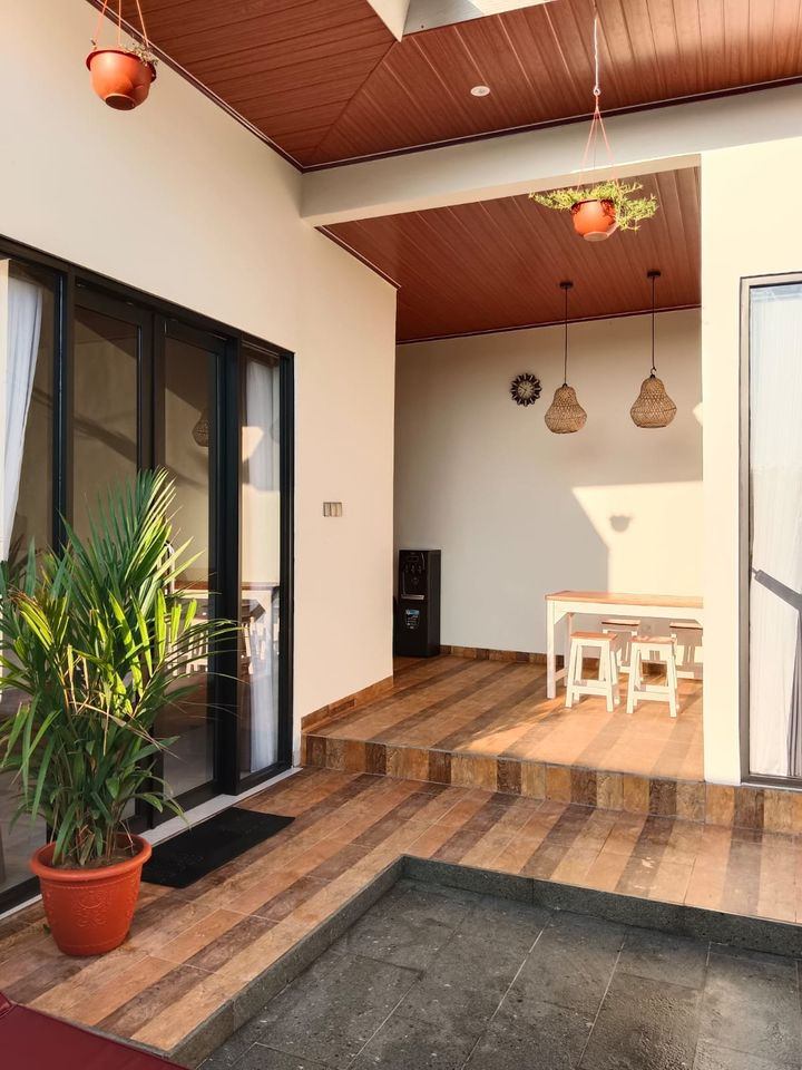 Villa image 1