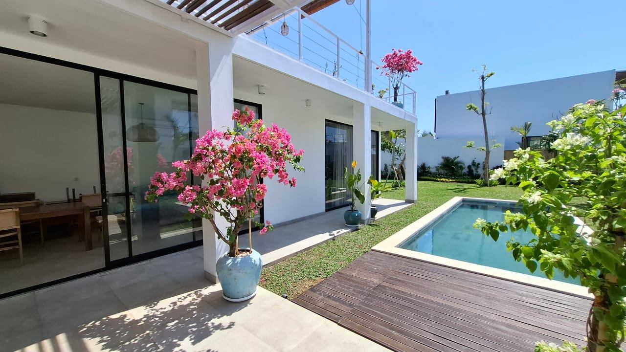 Villa image 2