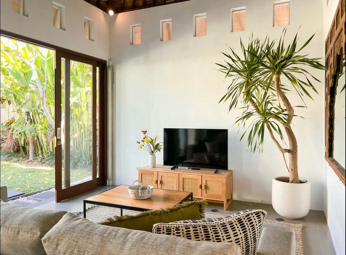 Villa image 1