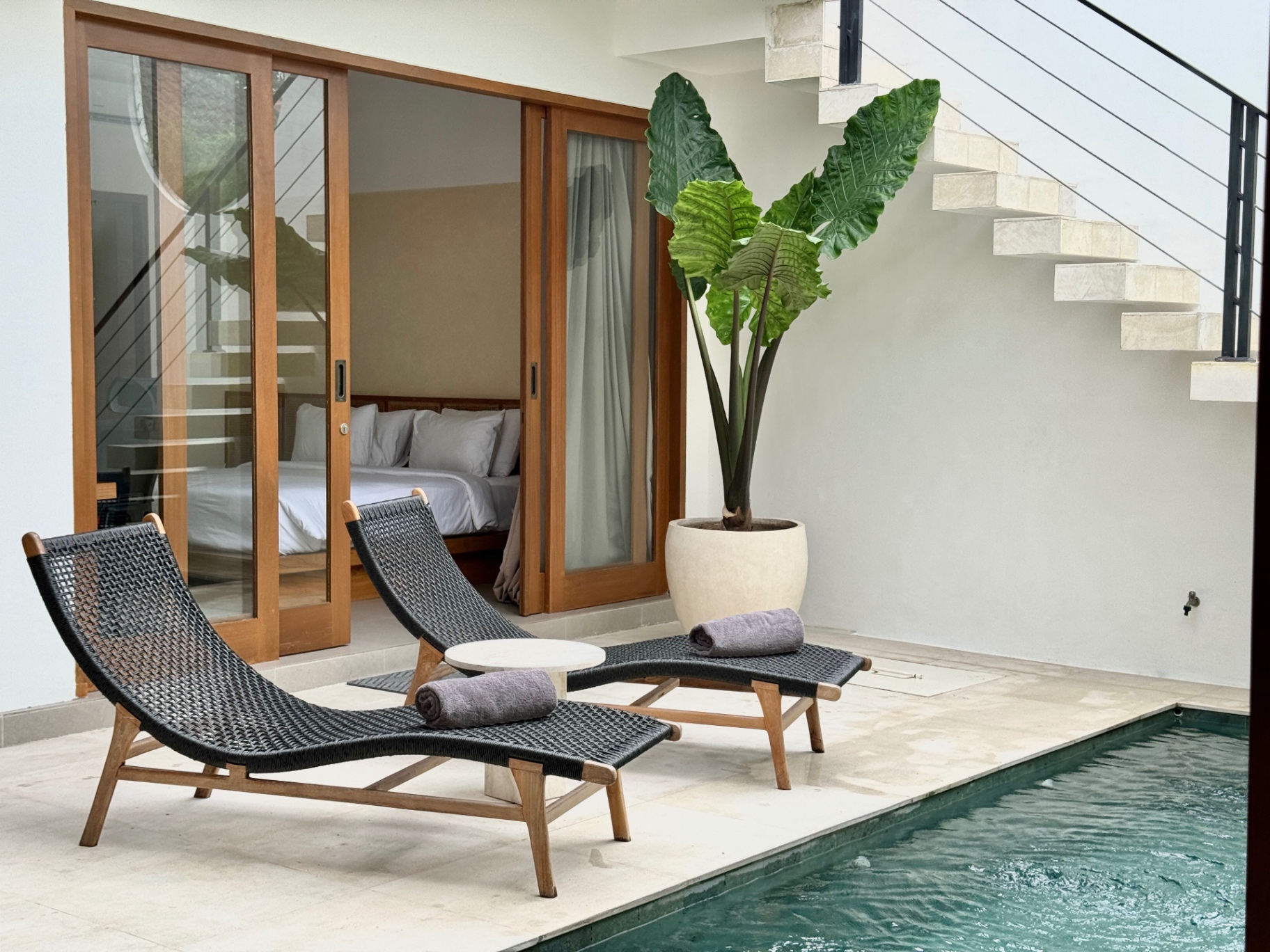 Villa image 2