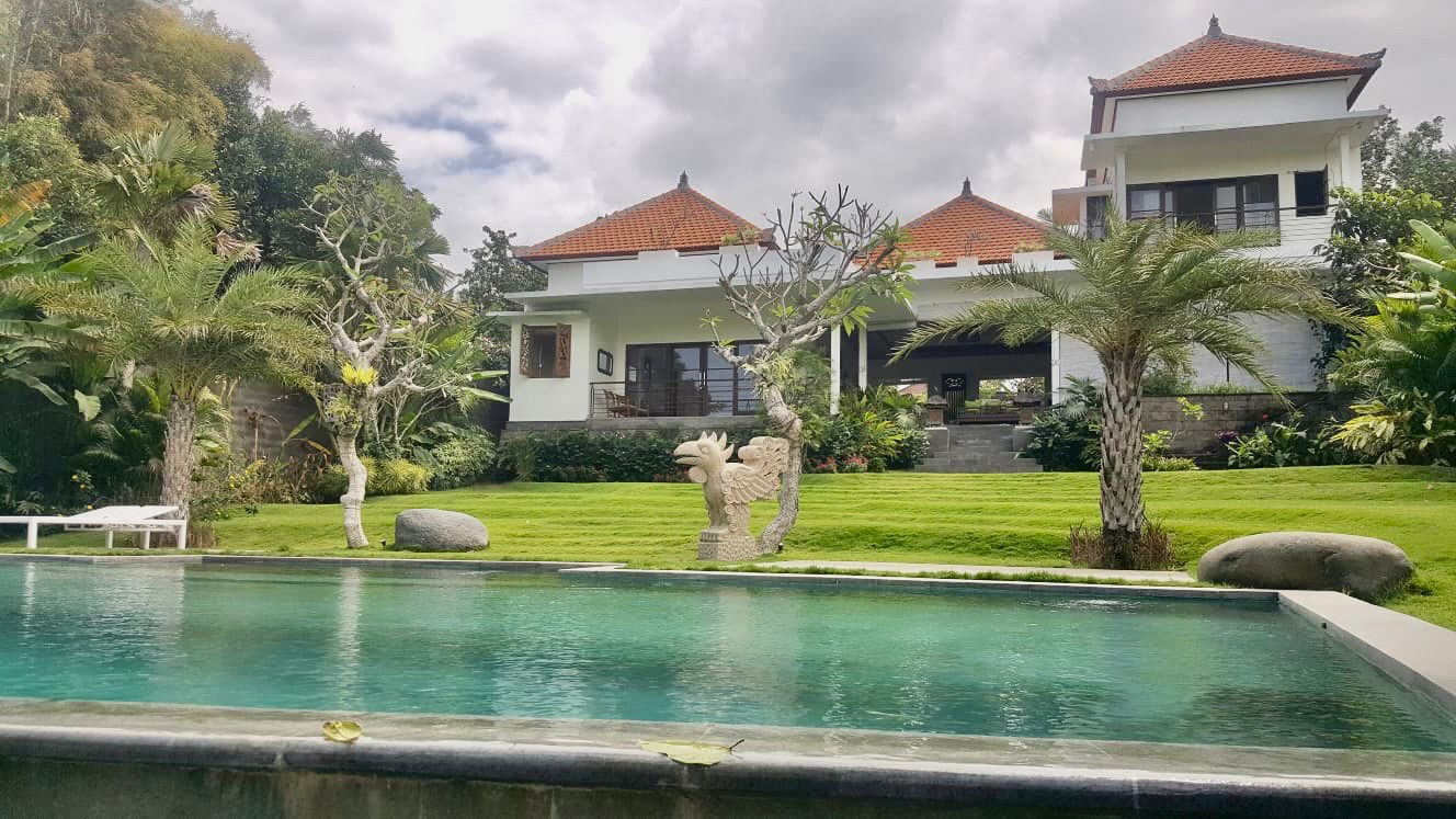 Villa image 2