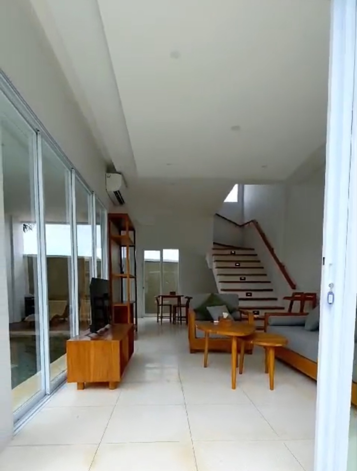 Villa image 3