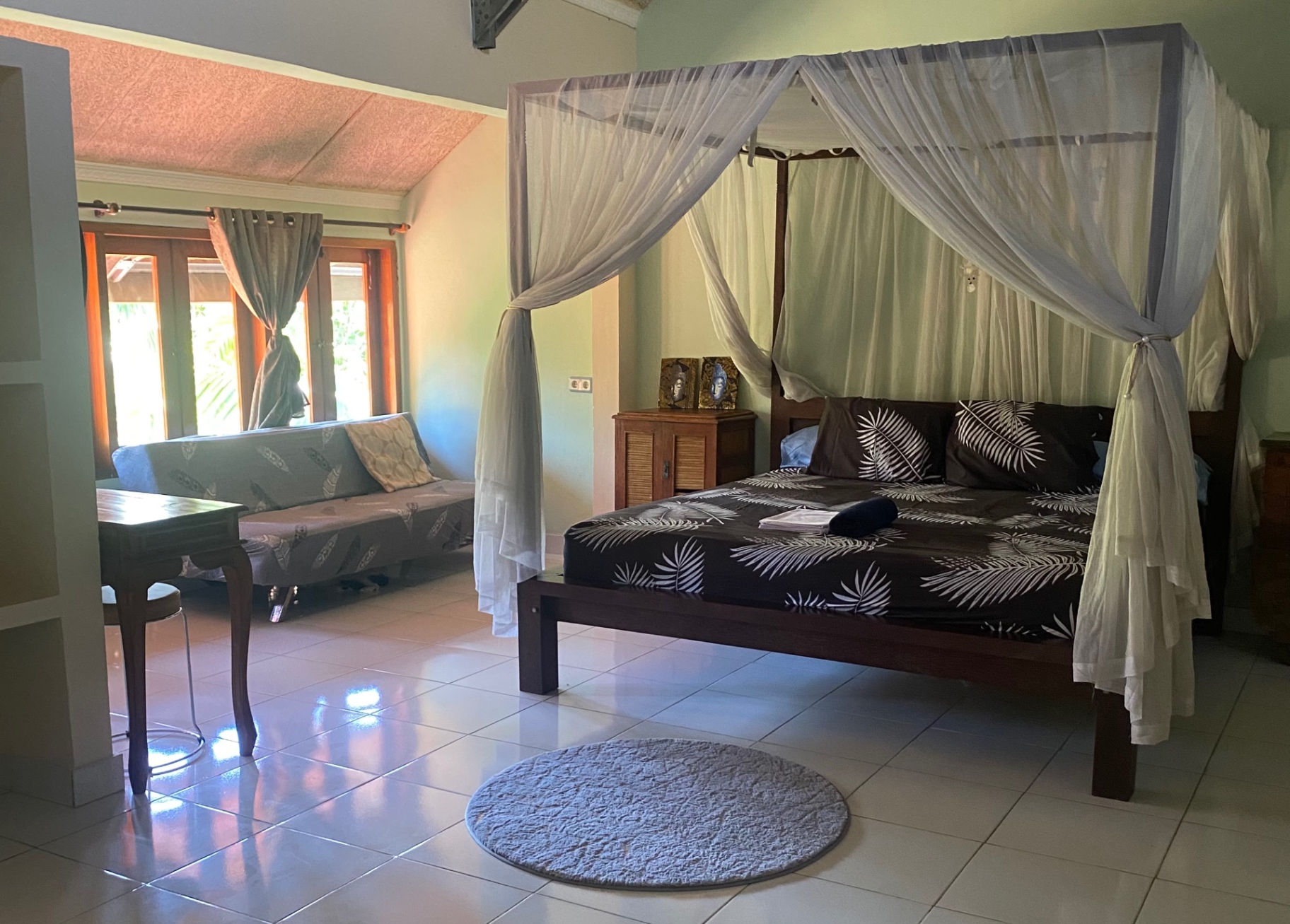 Villa image 1