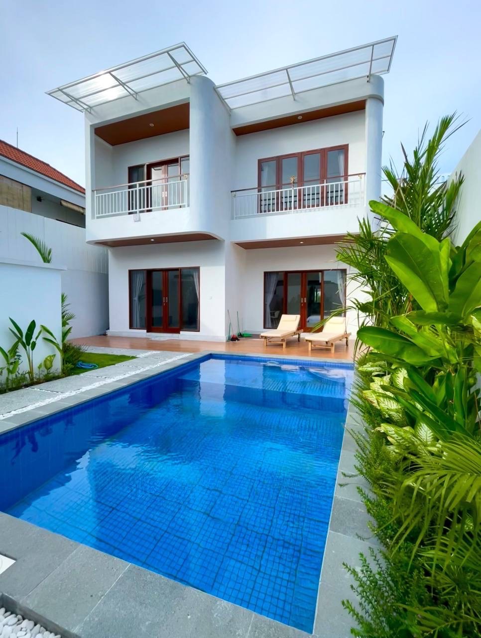 Villa image 1