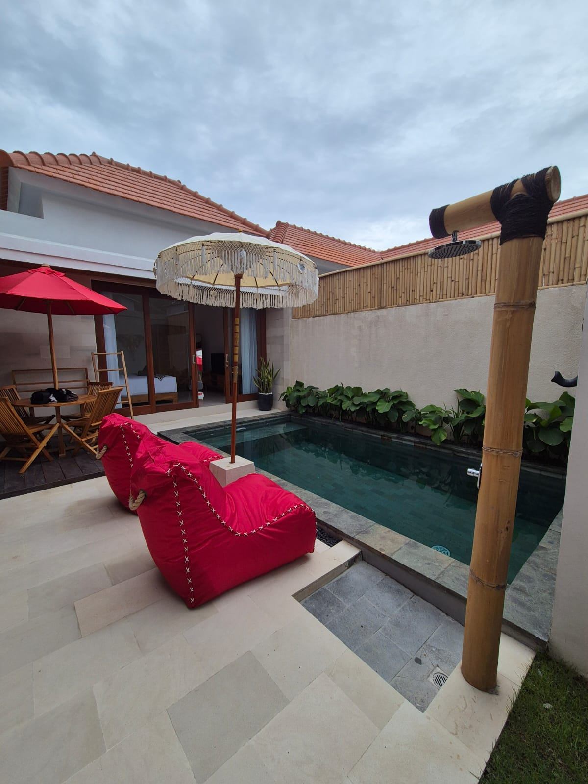 Villa image 1