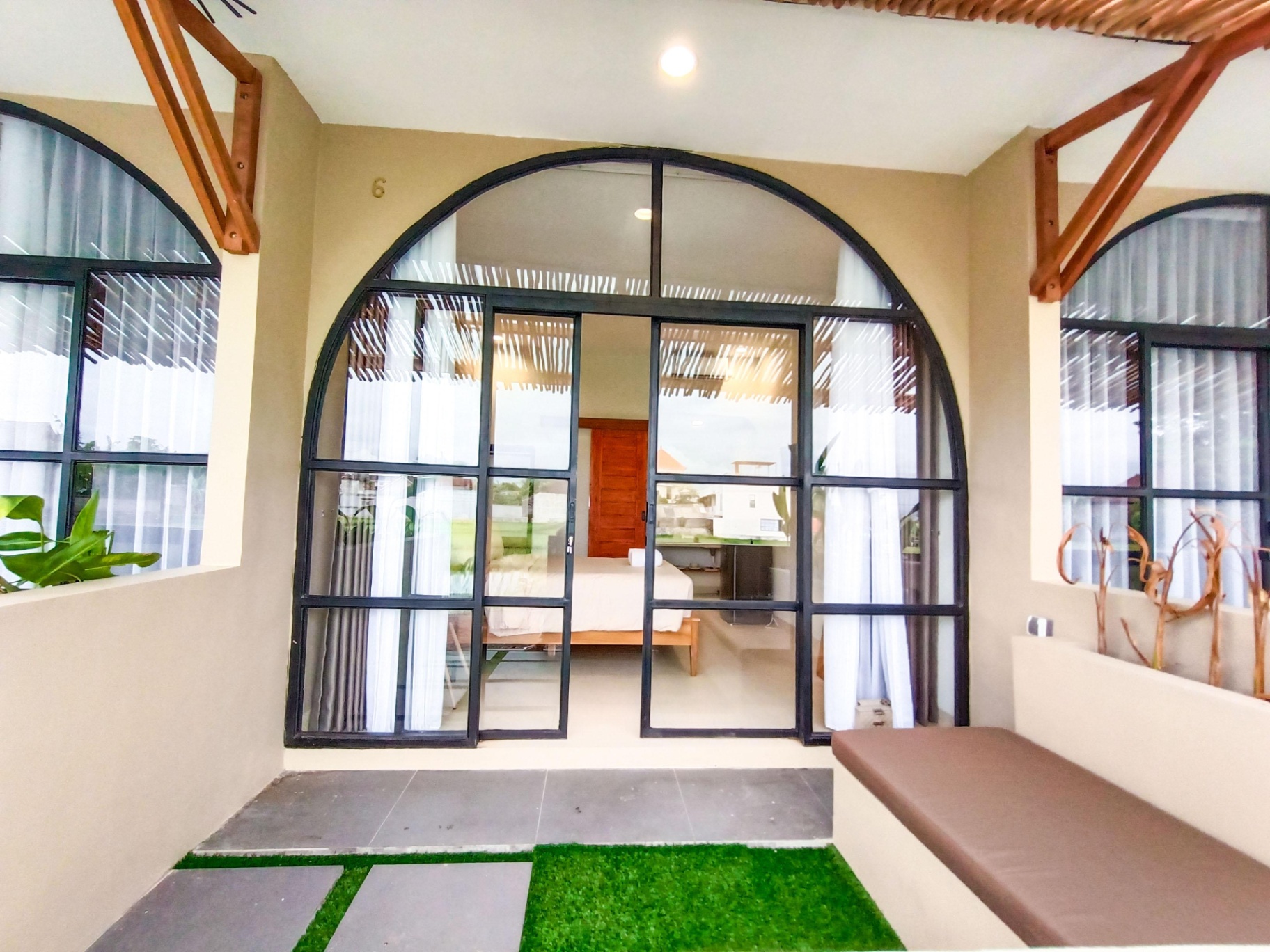 Villa image 2