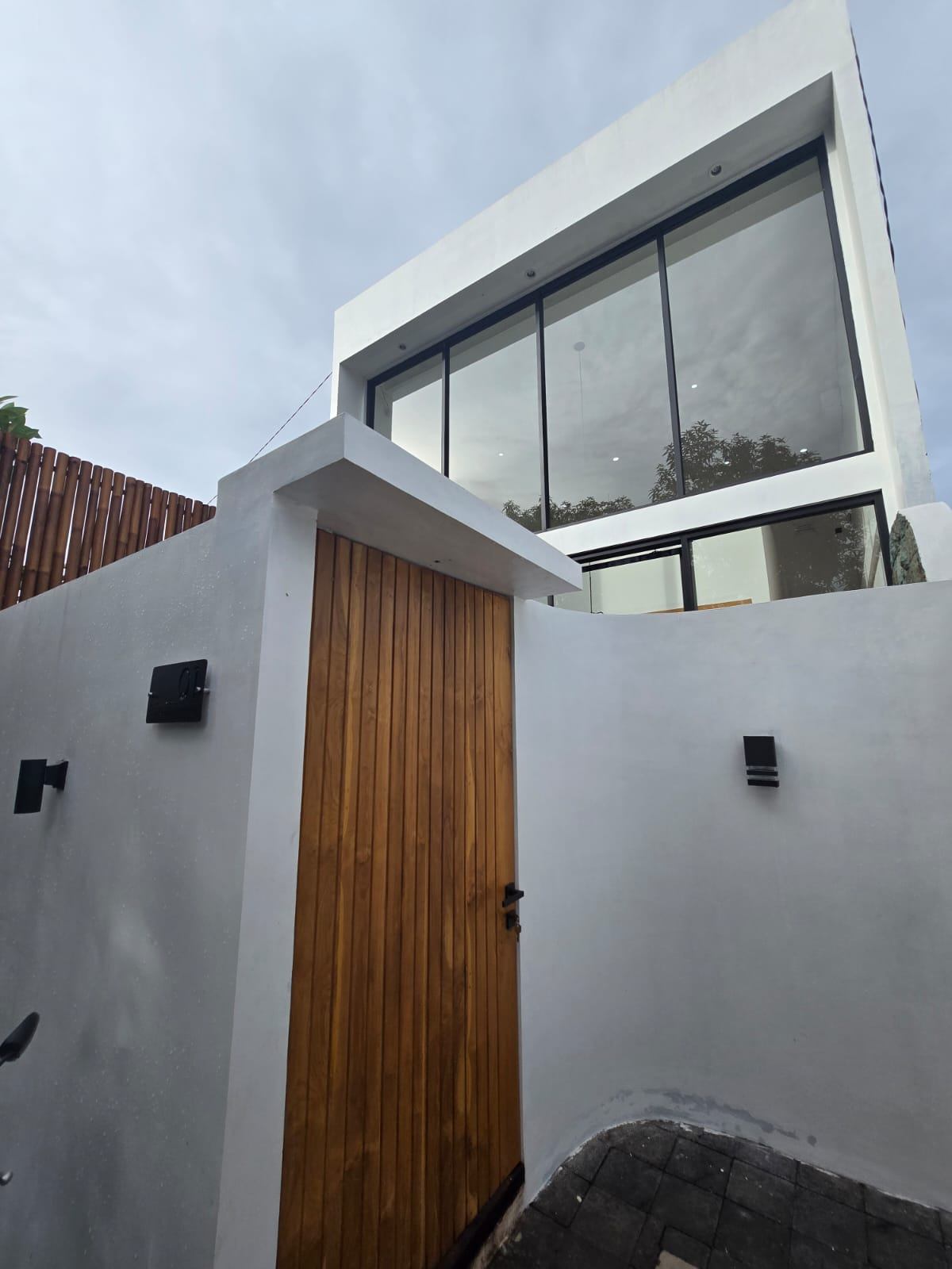 Villa image 1