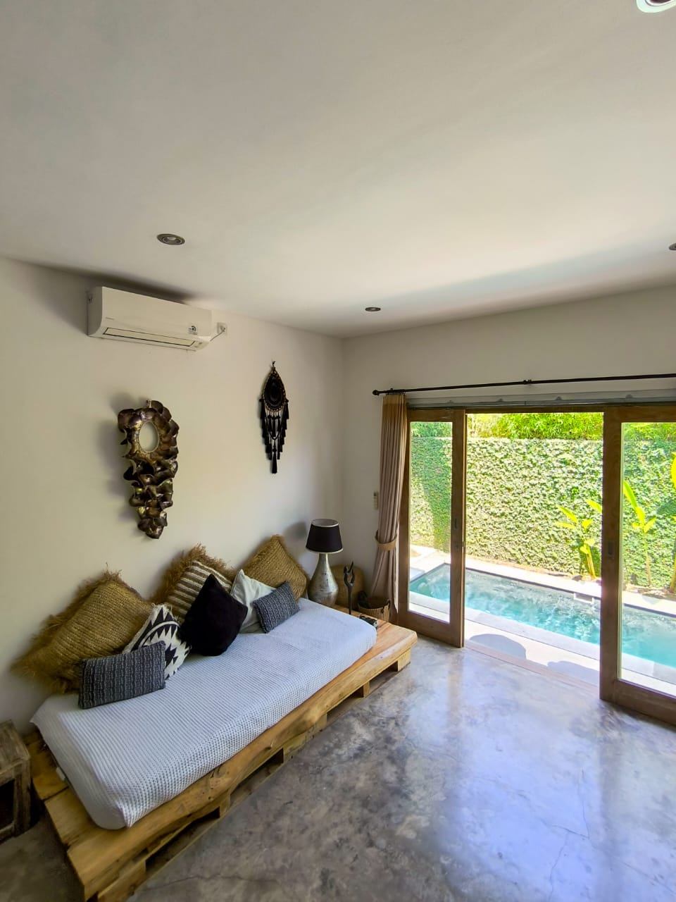 Villa image 2