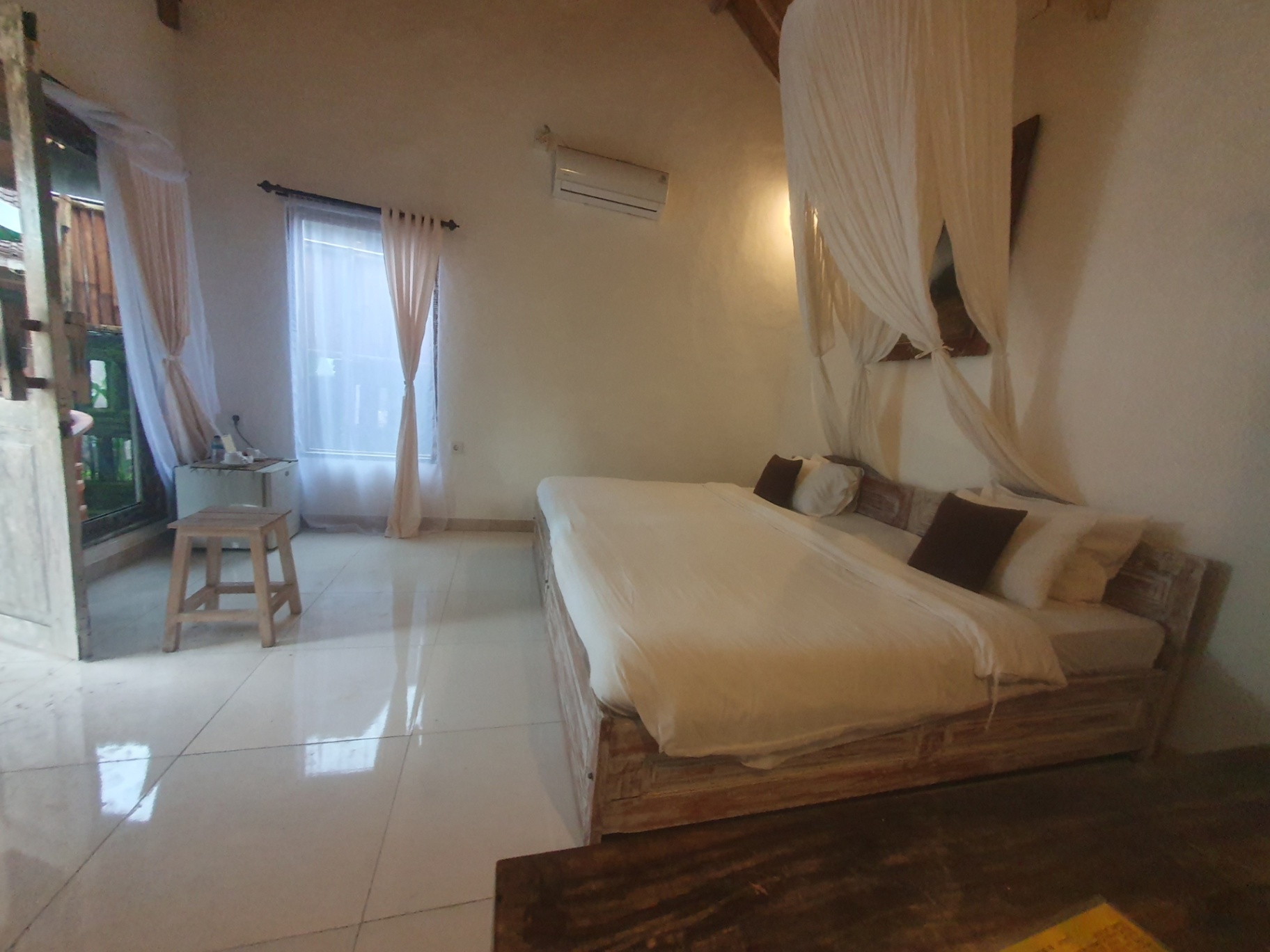 Villa image 2