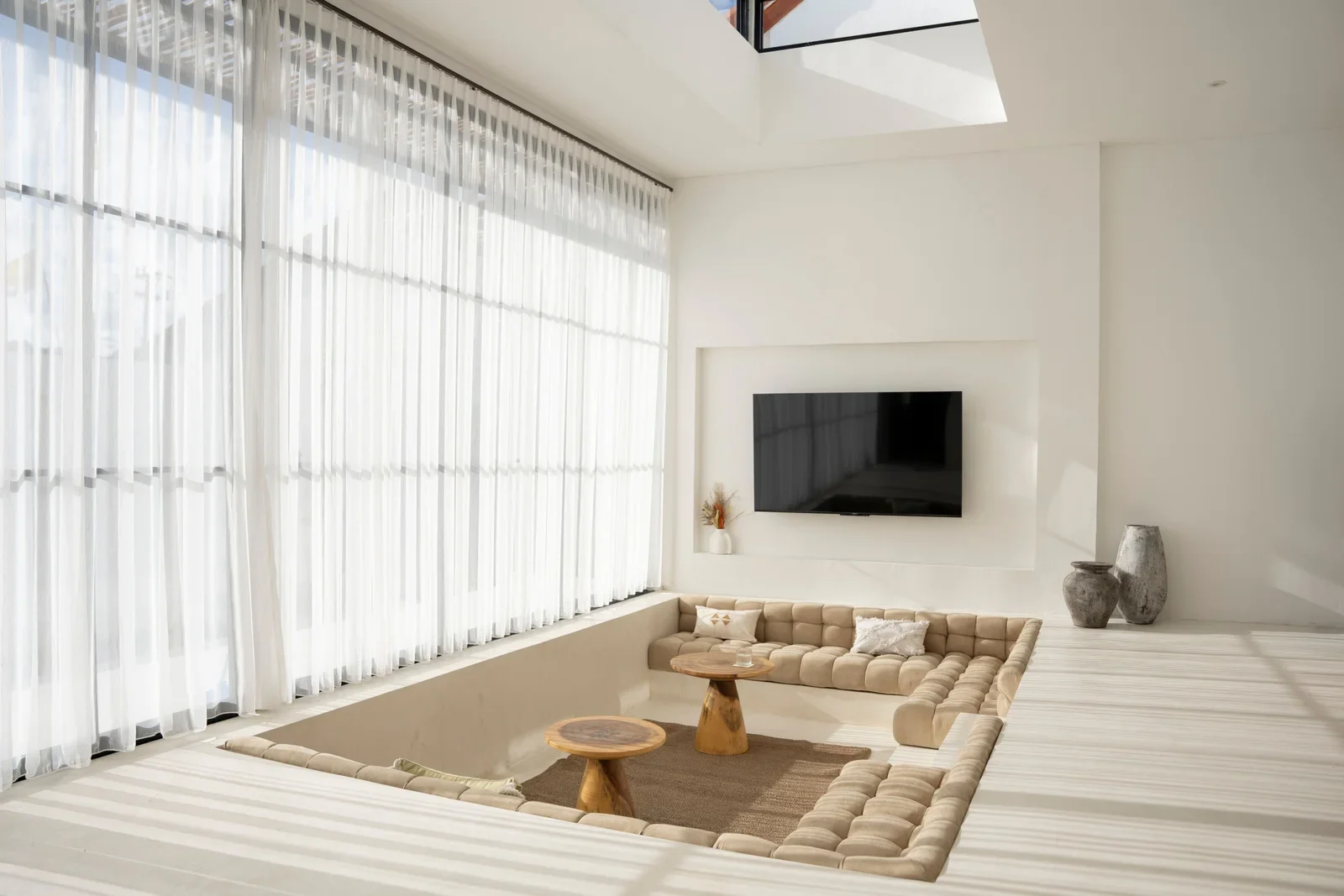 Villa image 2