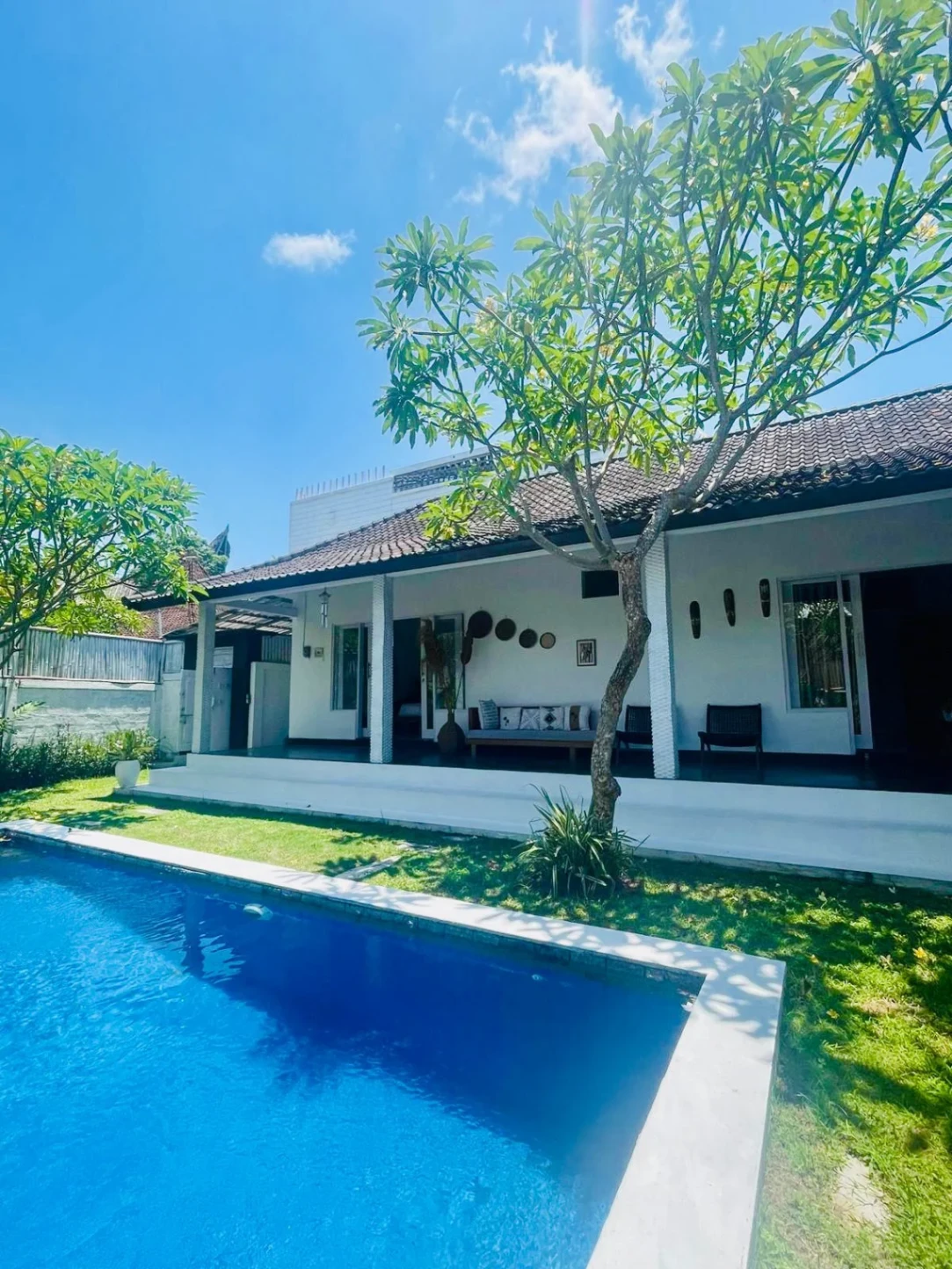 Villa image 1