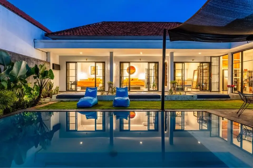 3BR villa with pool for monthly and yearly rent in Pererenan very quite area, no construction nearby