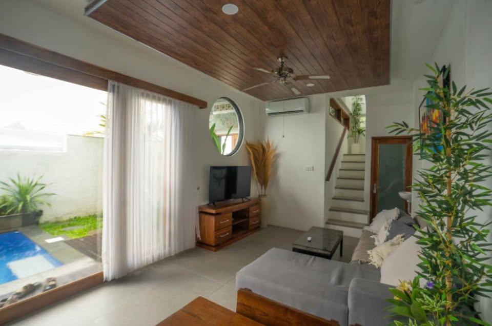 Villa image 3