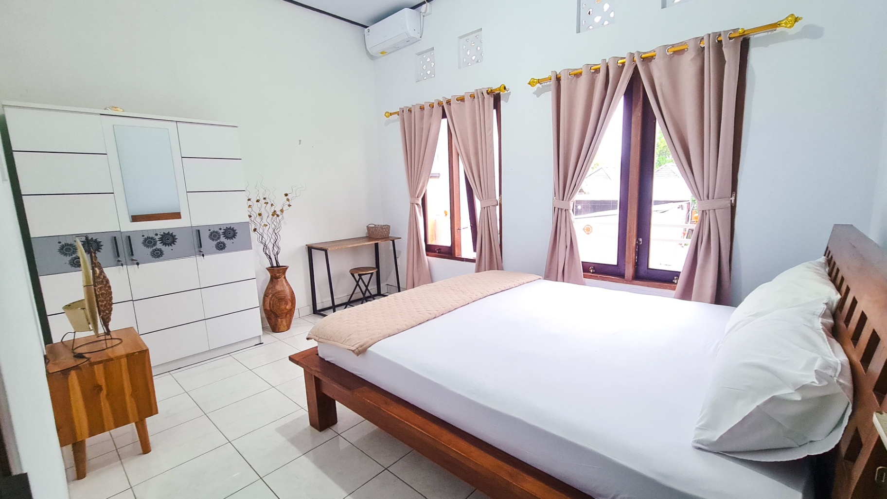 Villa image 3