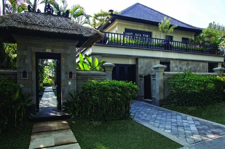 Villa image 2