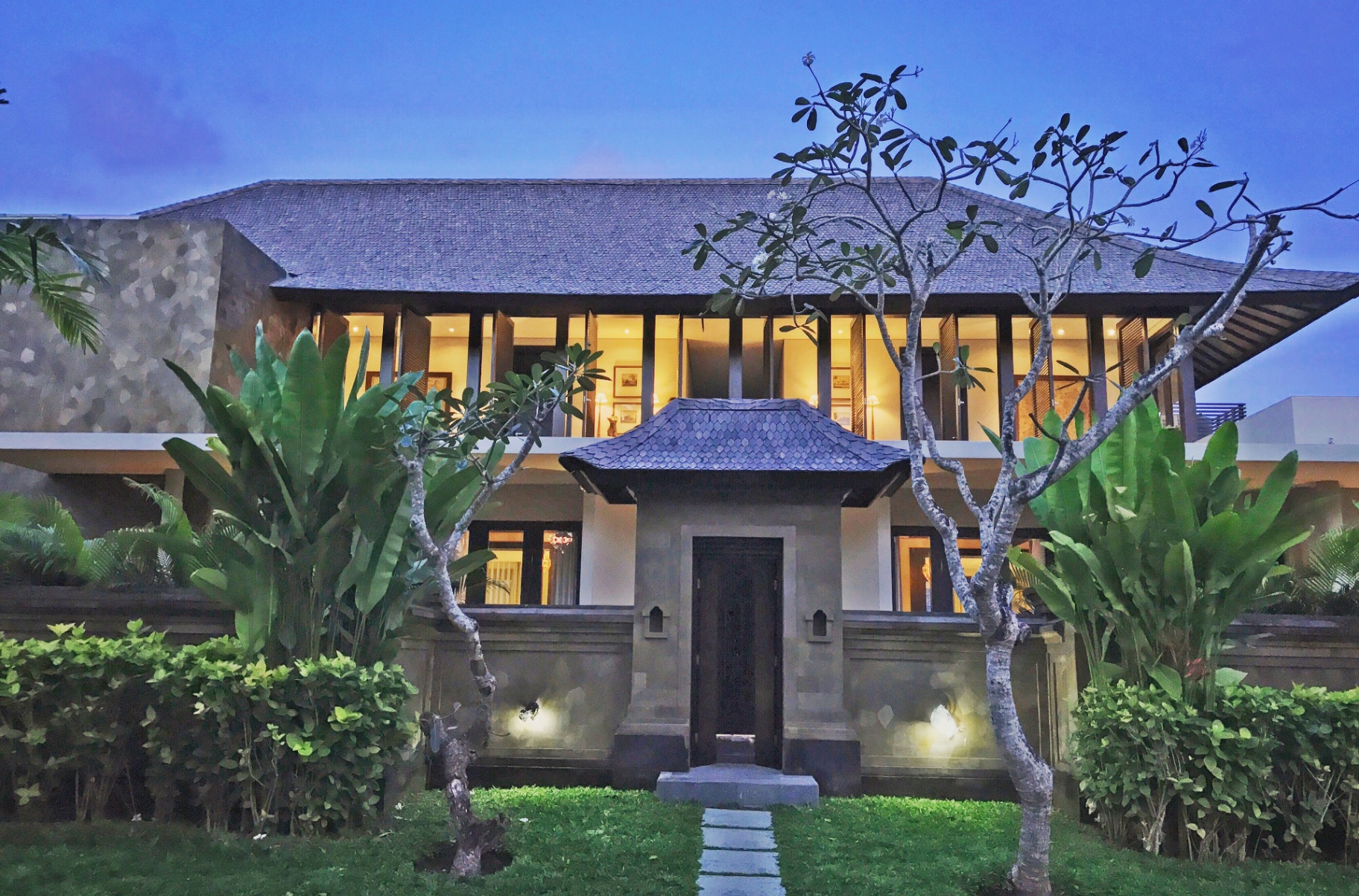 Villa image 1