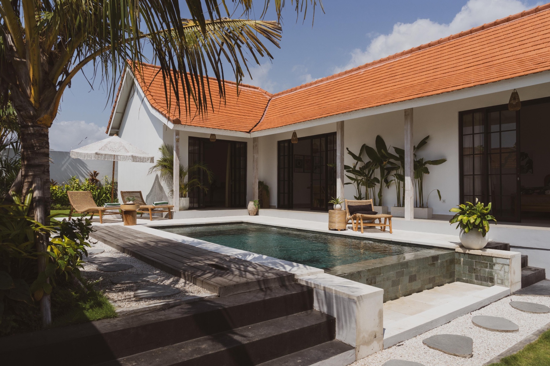 Villa image 1
