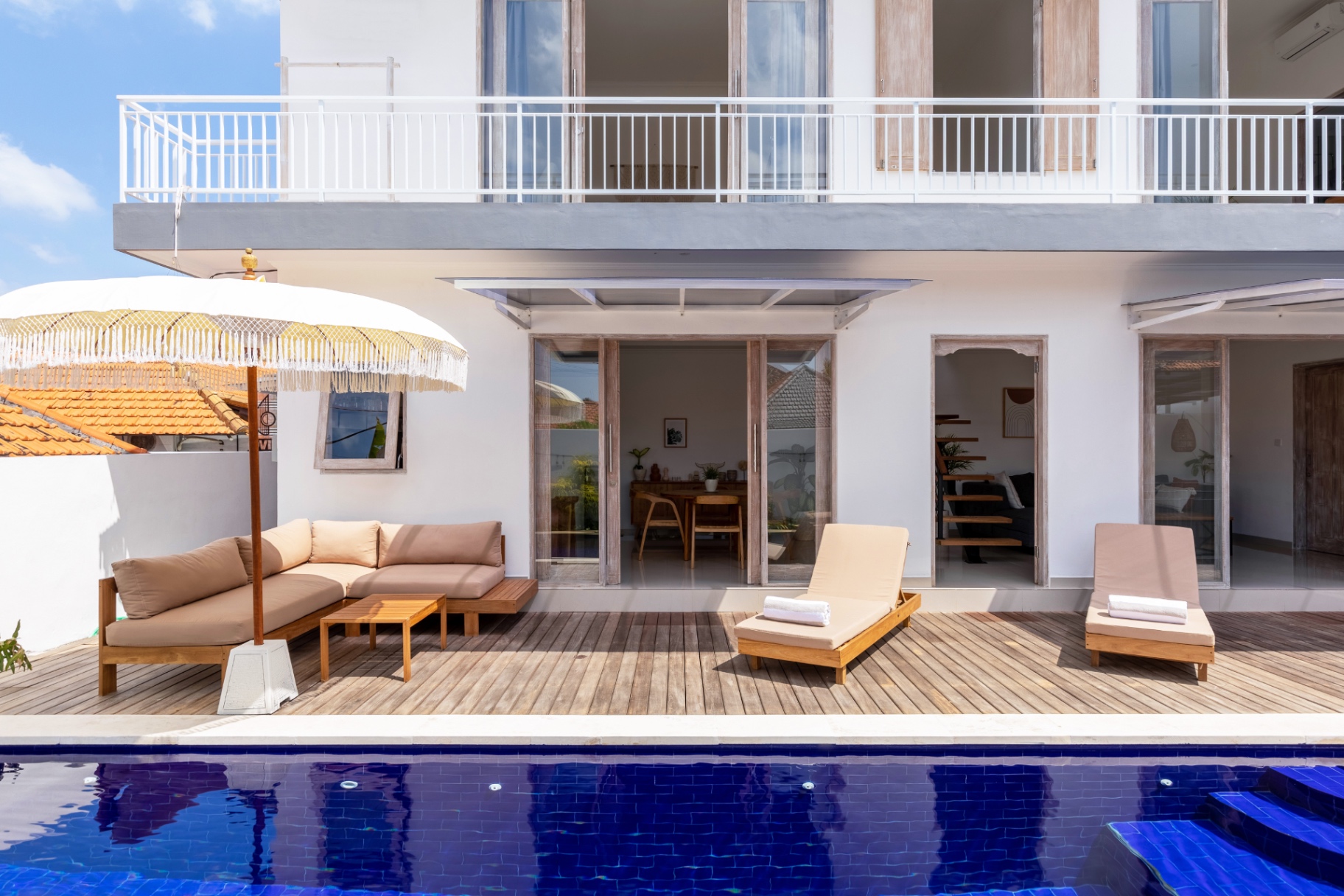 Villa image 2