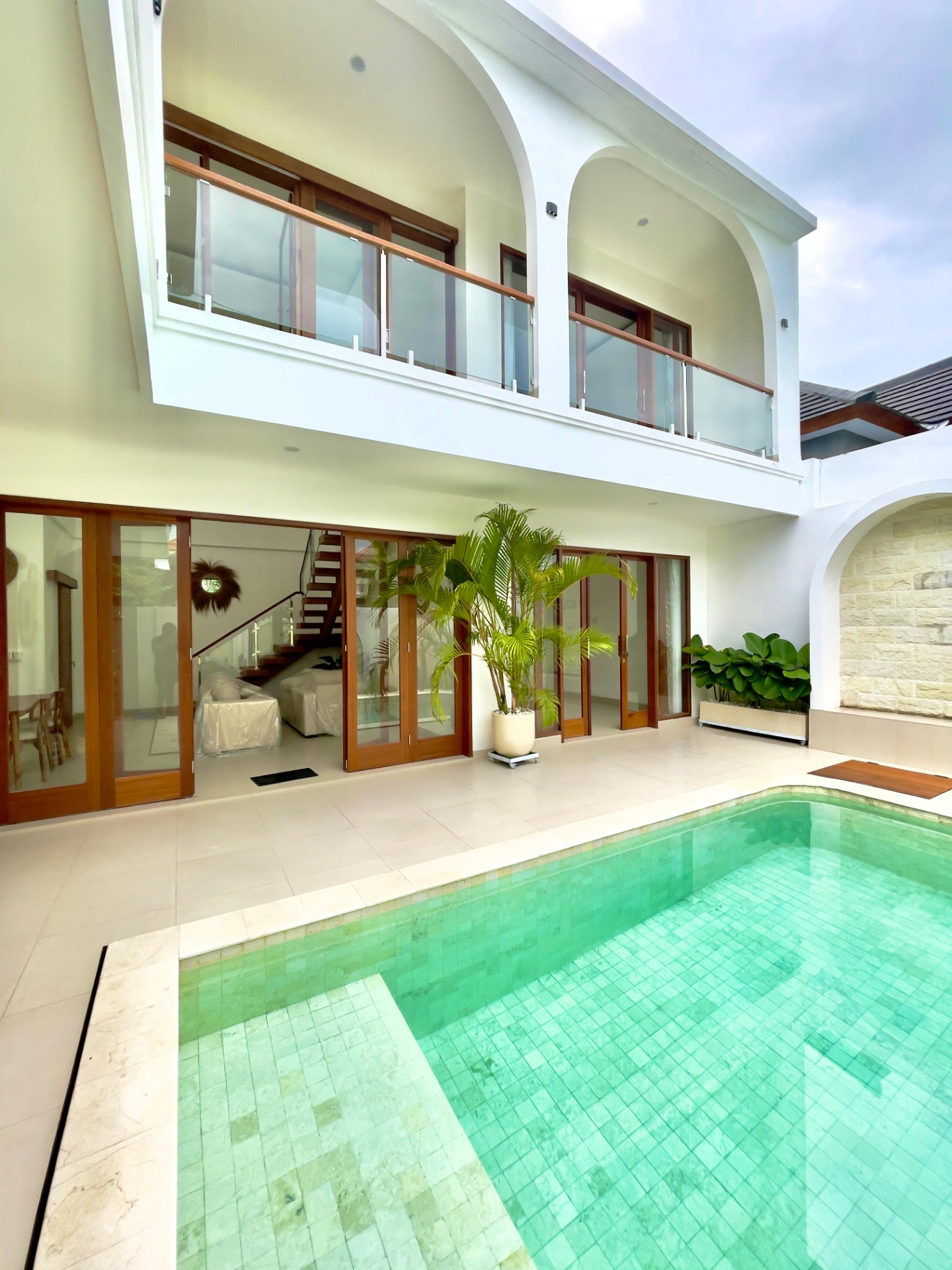 Villa image 1