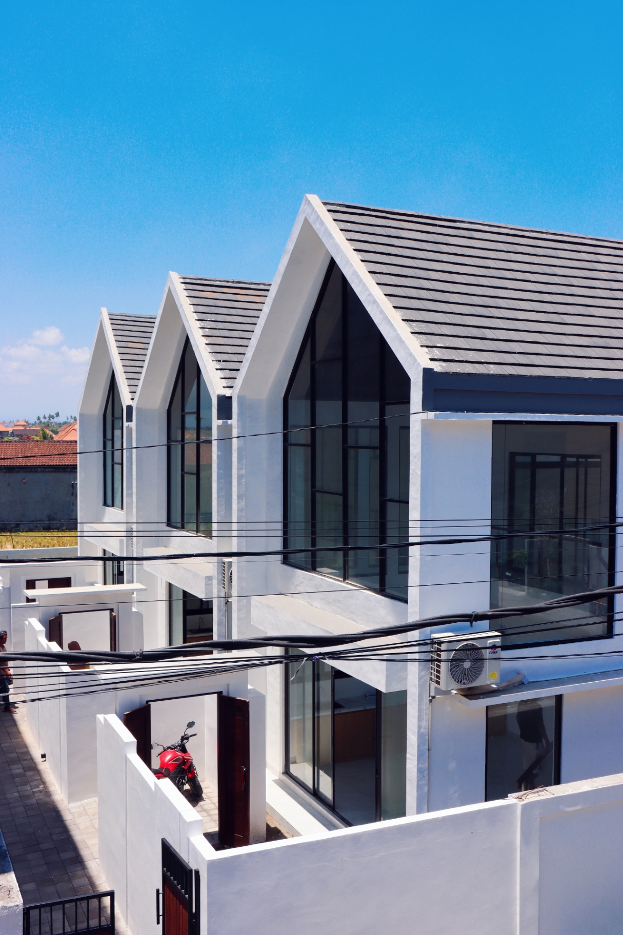 Villa image 1