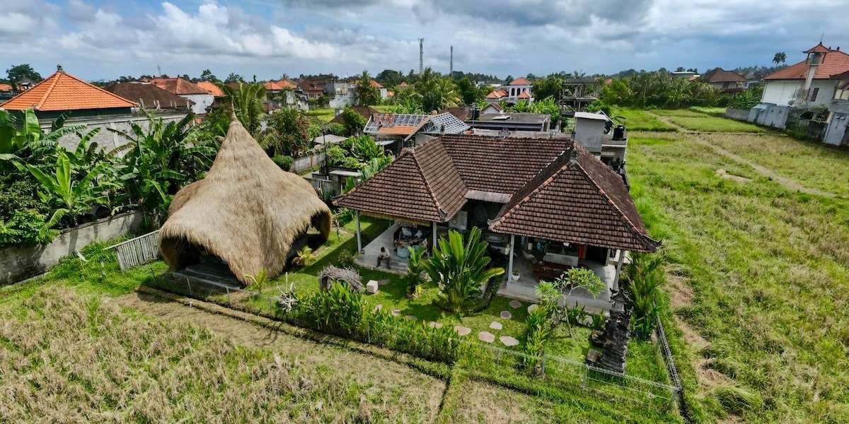 Villa image 1