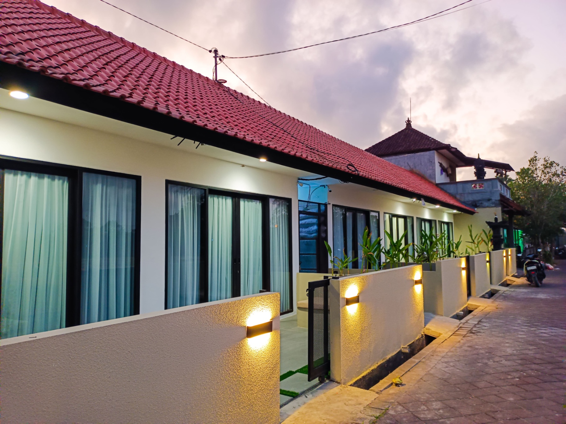 Villa image 1