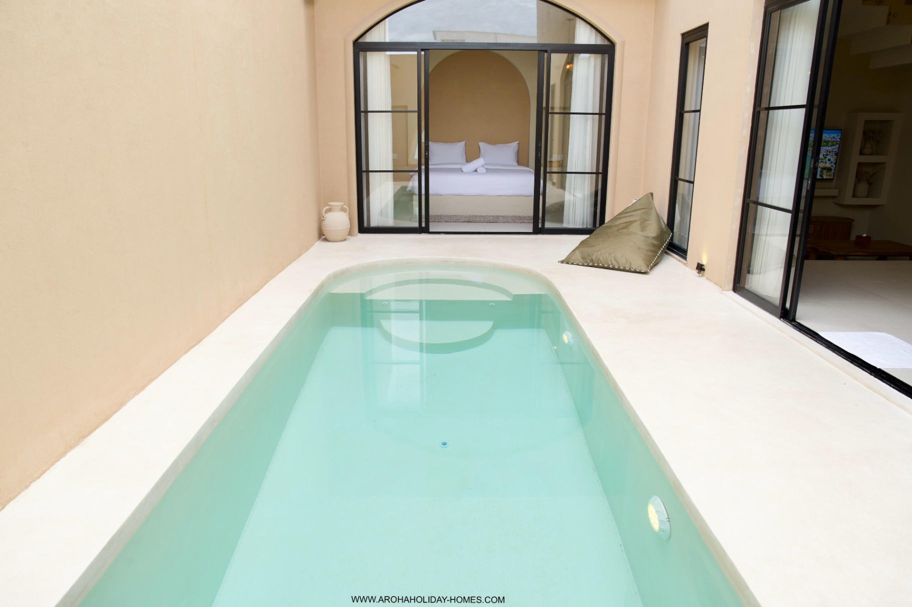 Villa image 1