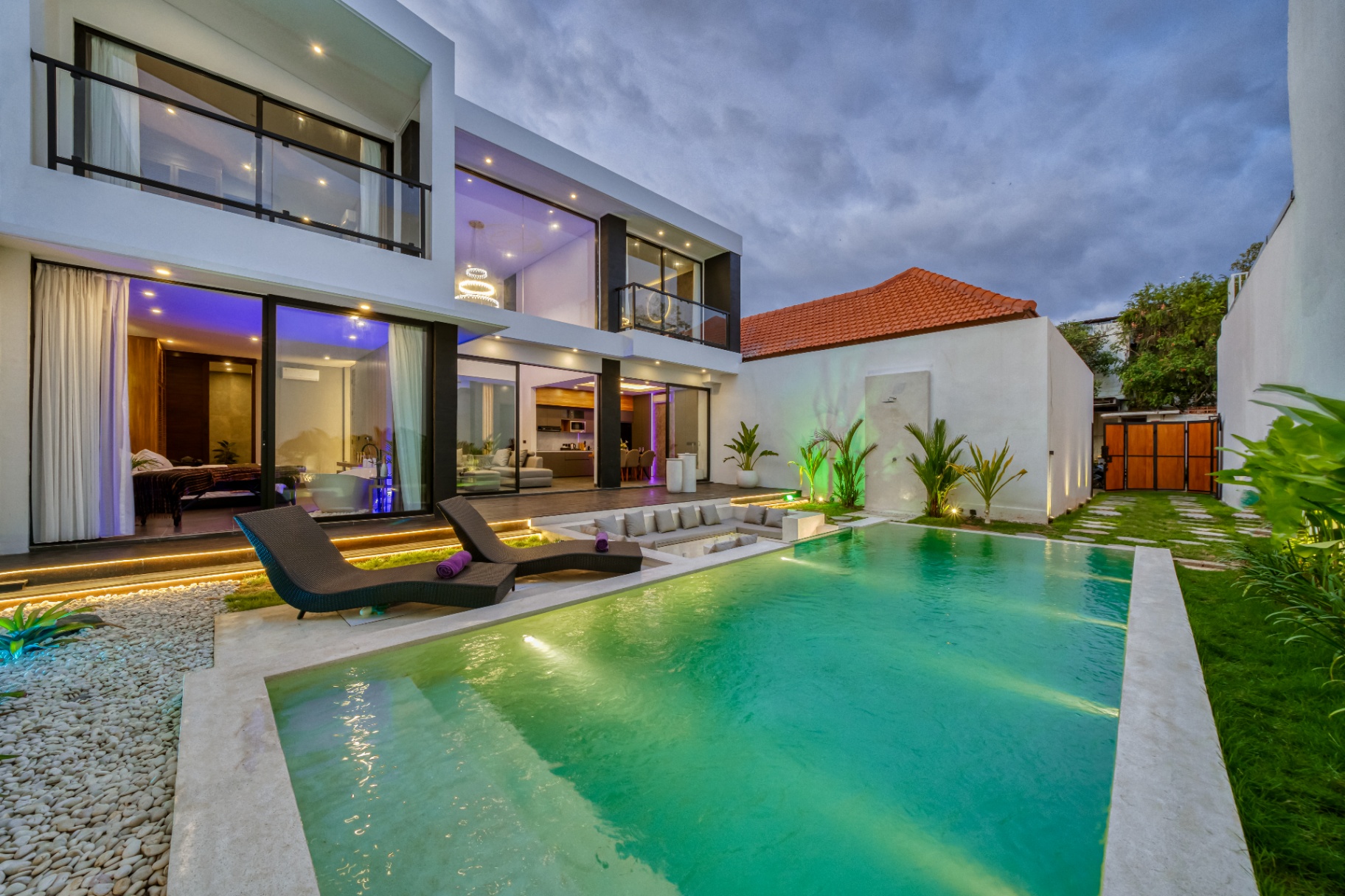 Villa image 1