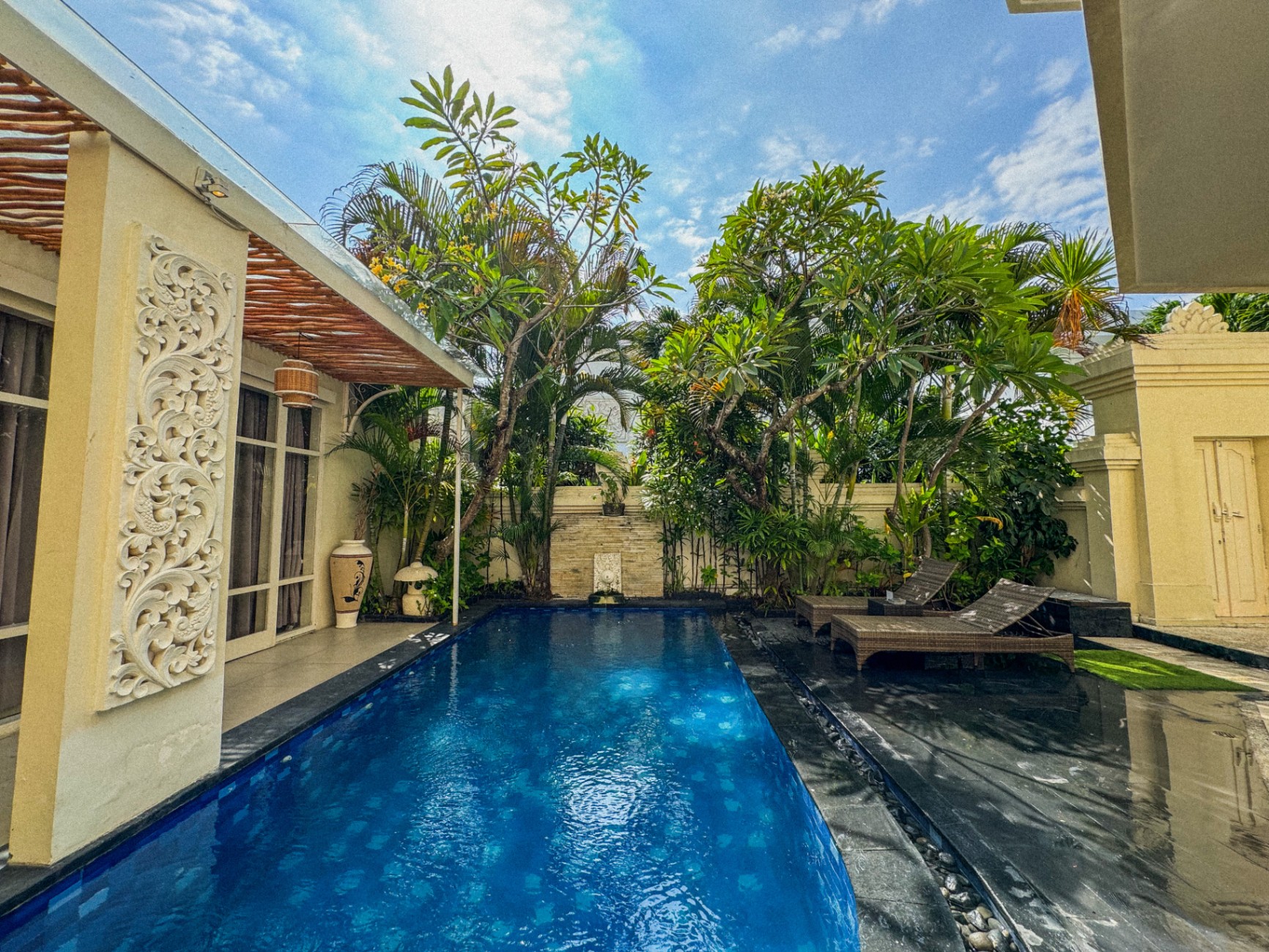 Villa image 1