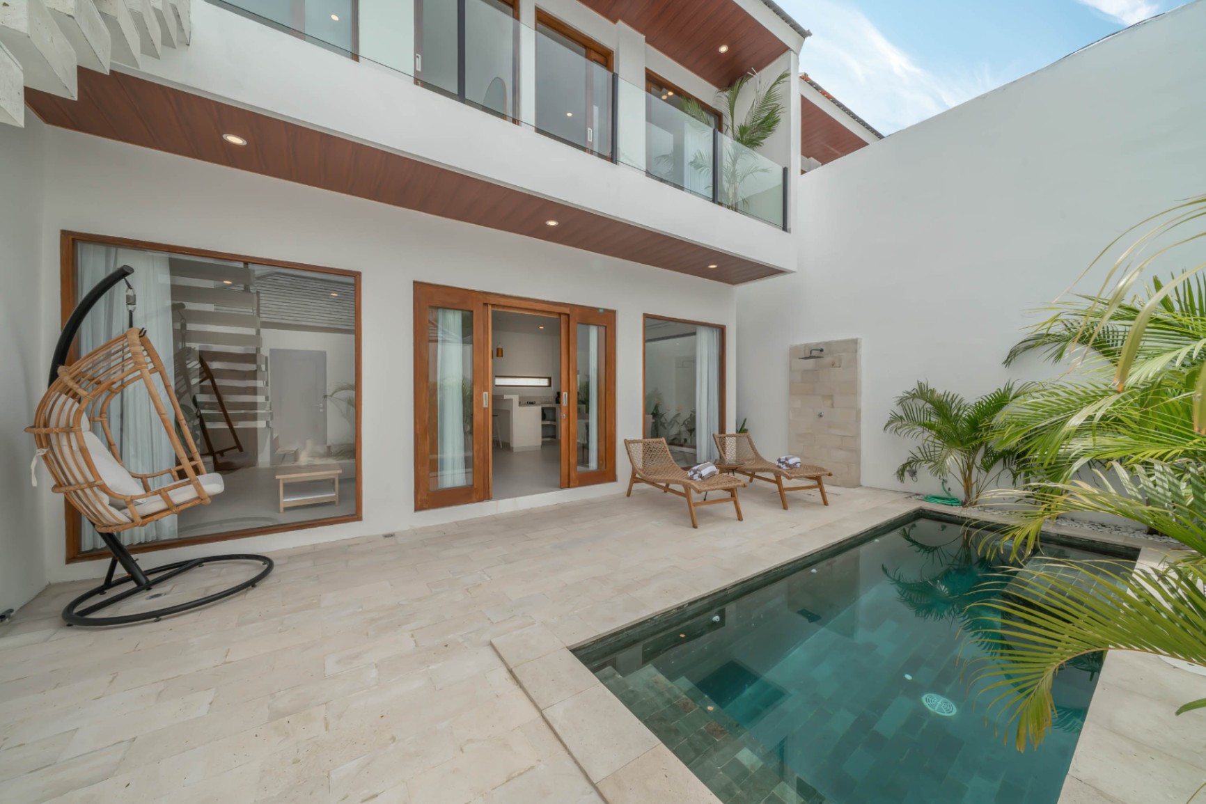 Villa image 1
