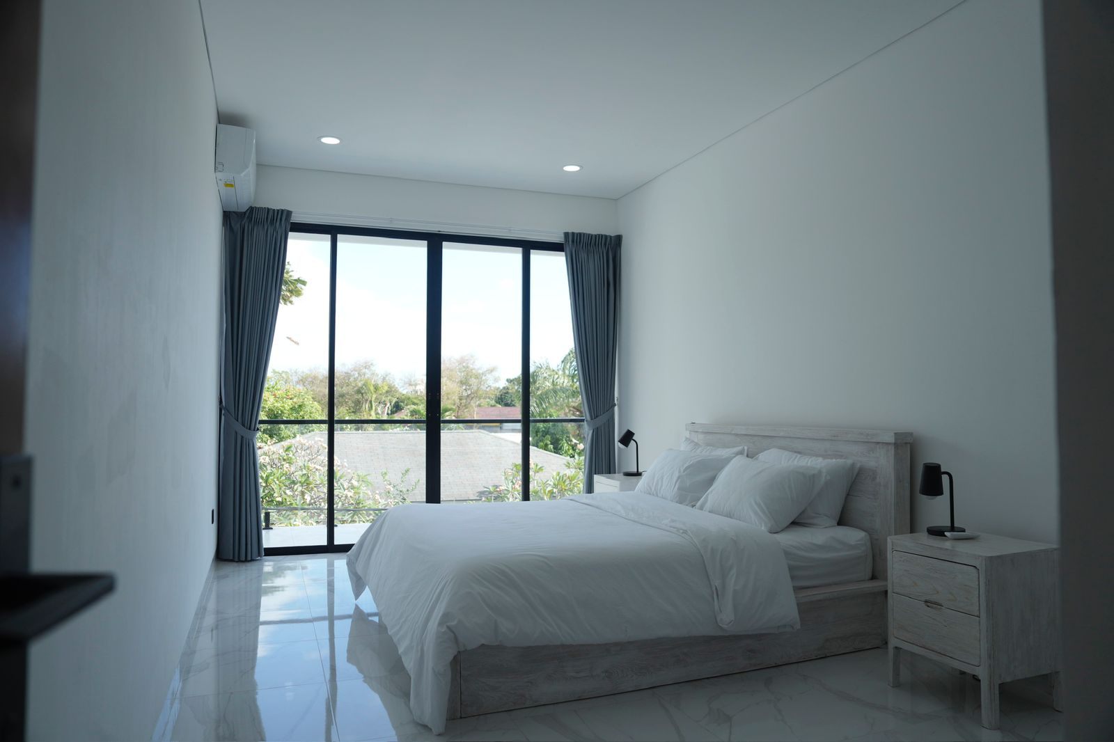 Villa image 2